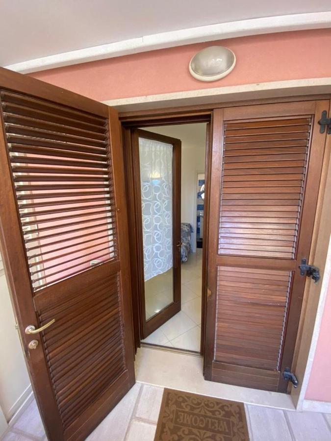 Petali Rosa - Dimora Mare Hotel Полиняно а Маре Екстериор снимка
