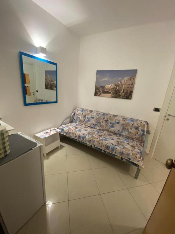 Petali Rosa - Dimora Mare Hotel Полиняно а Маре Екстериор снимка