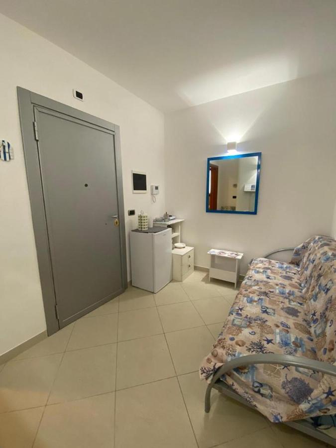 Petali Rosa - Dimora Mare Hotel Полиняно а Маре Екстериор снимка