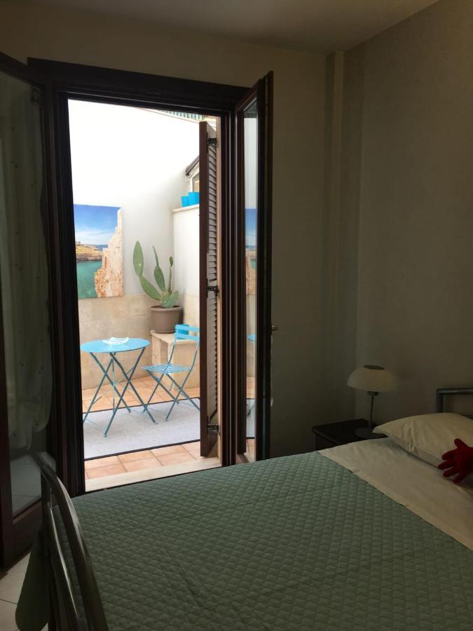 Petali Rosa - Dimora Mare Hotel Полиняно а Маре Екстериор снимка